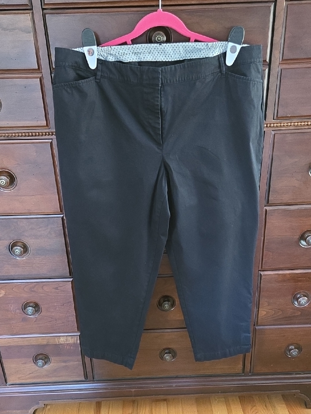 Talbot's Perfect Crop Pants Size 18W Black. Excellent condition!